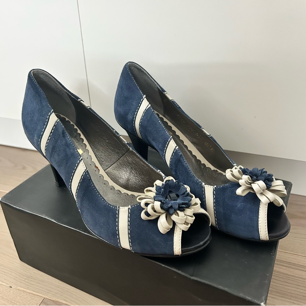 Giorgio Armani Navy Blue Suede Peep-Toe Heels with Cream Floral Accent